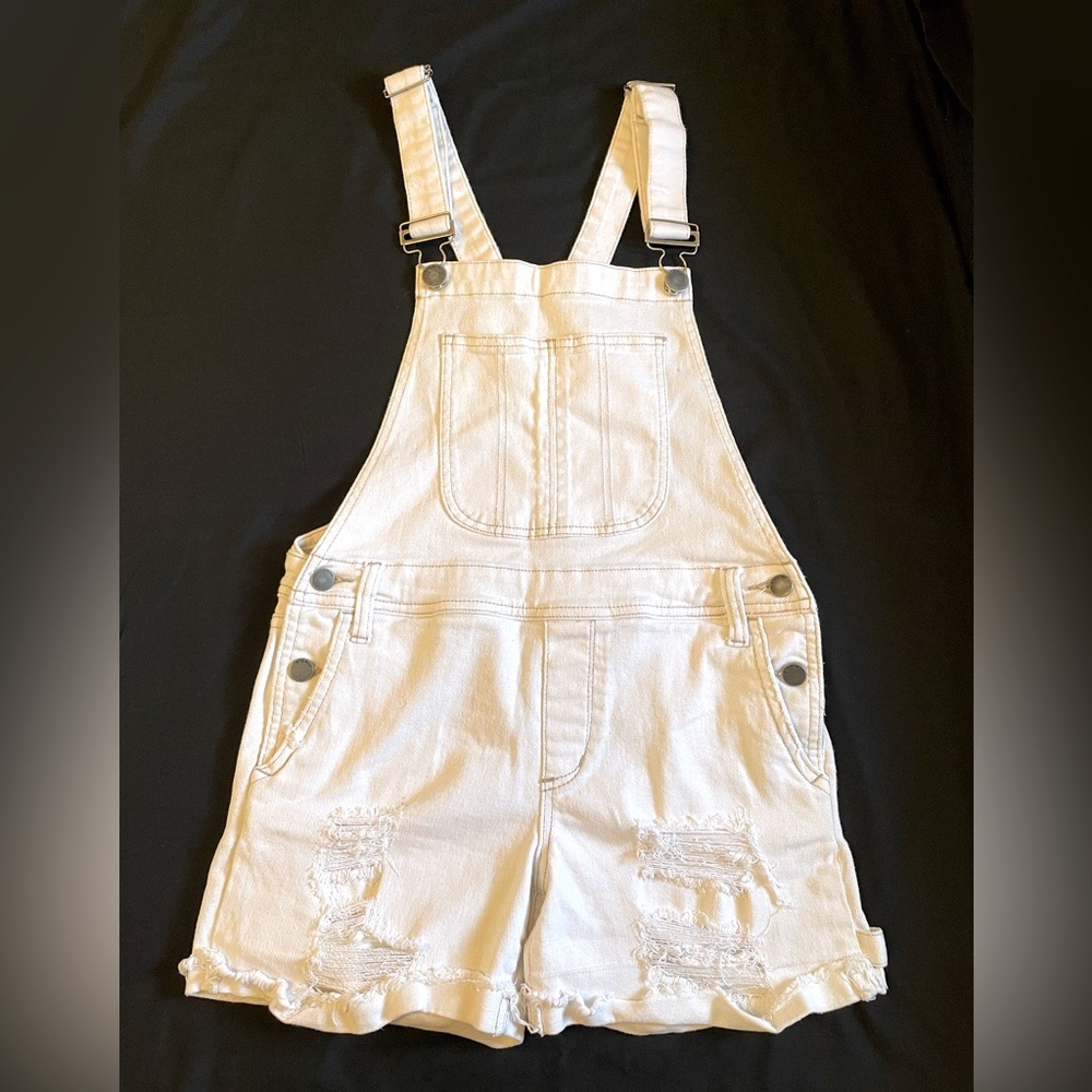 White overall shorts